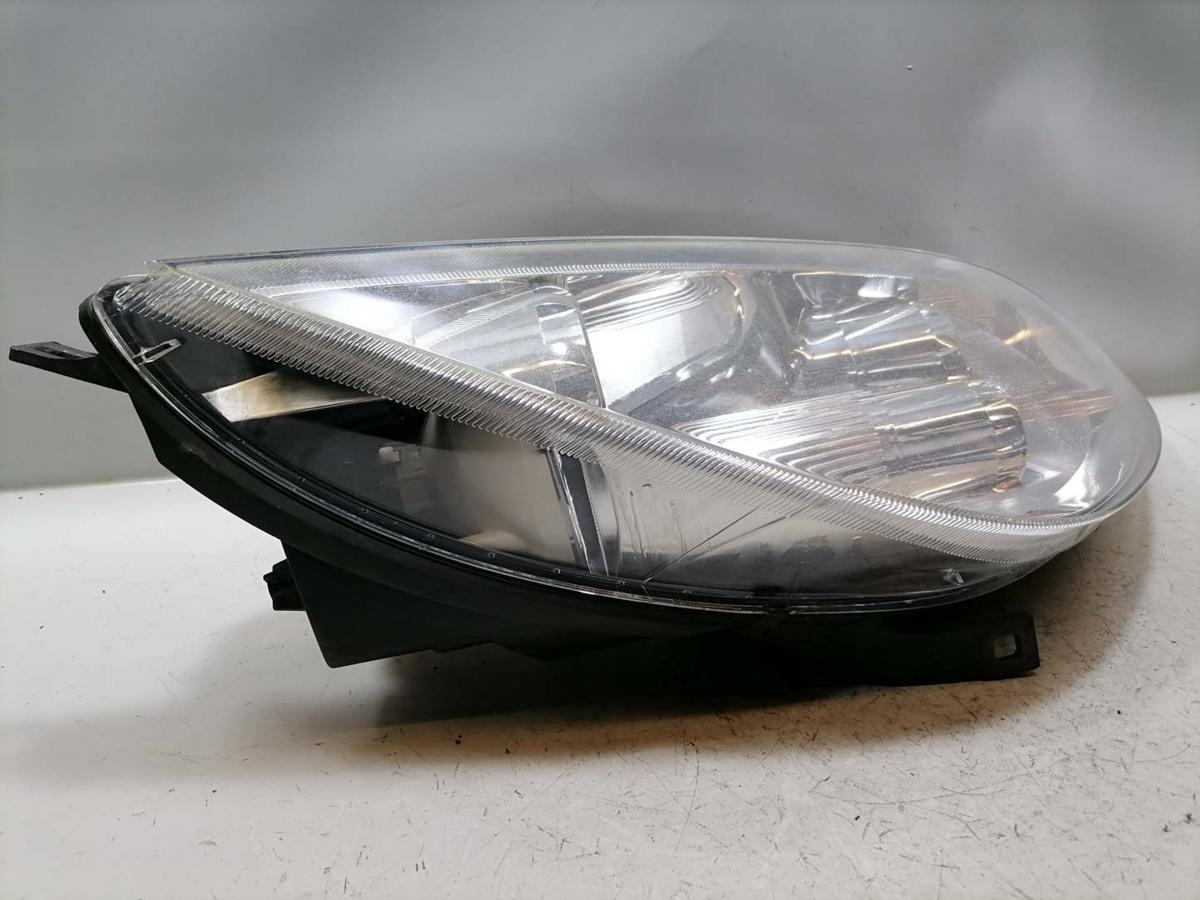 Mitsubishi Colt Z30 original Scheinwerfer vorn rechts Halogen 5-T&uuml;rer Bj.2005